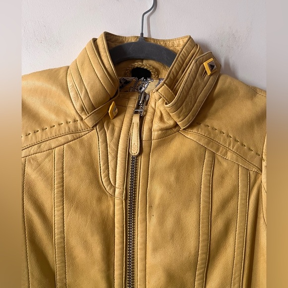Mackage Yellow Soft Lamb Leather Biker Studded Jacket with floral lining - XS - Picture 6 of 16